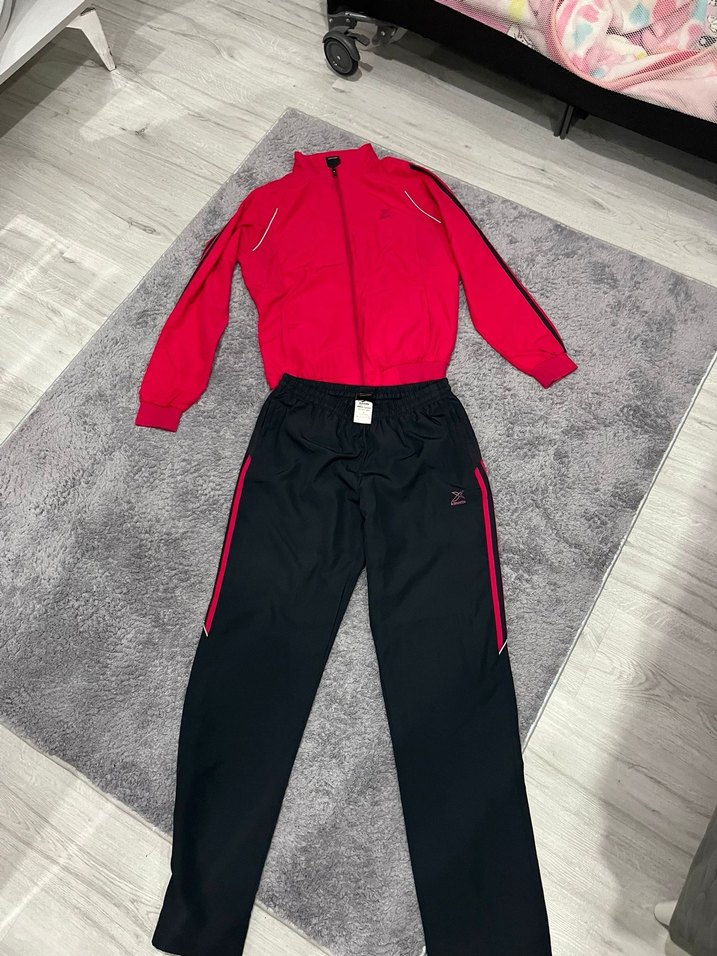 Fermuarlı Pembe Üst ve Siyah Alt Kadın Eşofman Takımı kinetix - Görsel 2