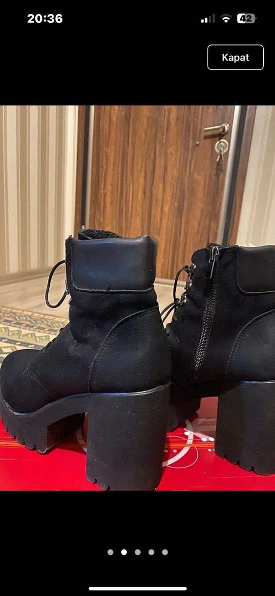 Siyah Süet Goth Platform Botlar - Görsel 2