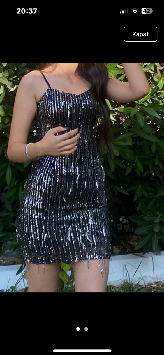 Parlak Siyah Pul İşlemeli Mini Elbise - Görsel 2