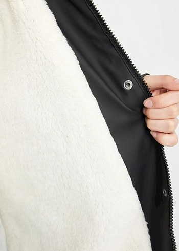 Suni deri polar astarlı yağmurluk - Görsel 5