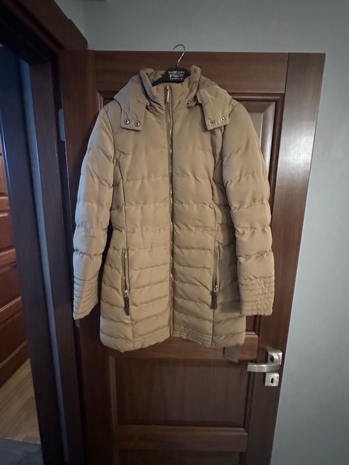 Düğmeli Beyaz Midi Kadın Kaban - Görsel 3