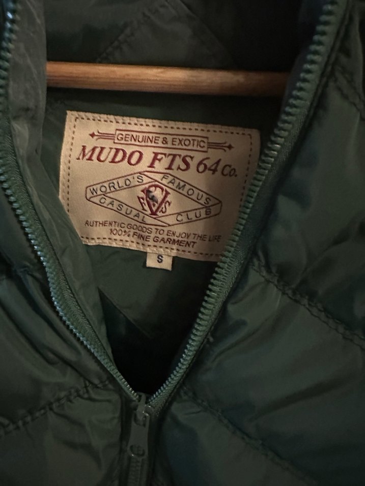 Koyu Yeşil Kapüşonlu Fermuarlı Kadın Ceket - Görsel 2