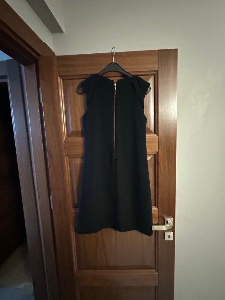 Siyah Kemerli Midi Klasik Ofis Elbisesi - Görsel 3