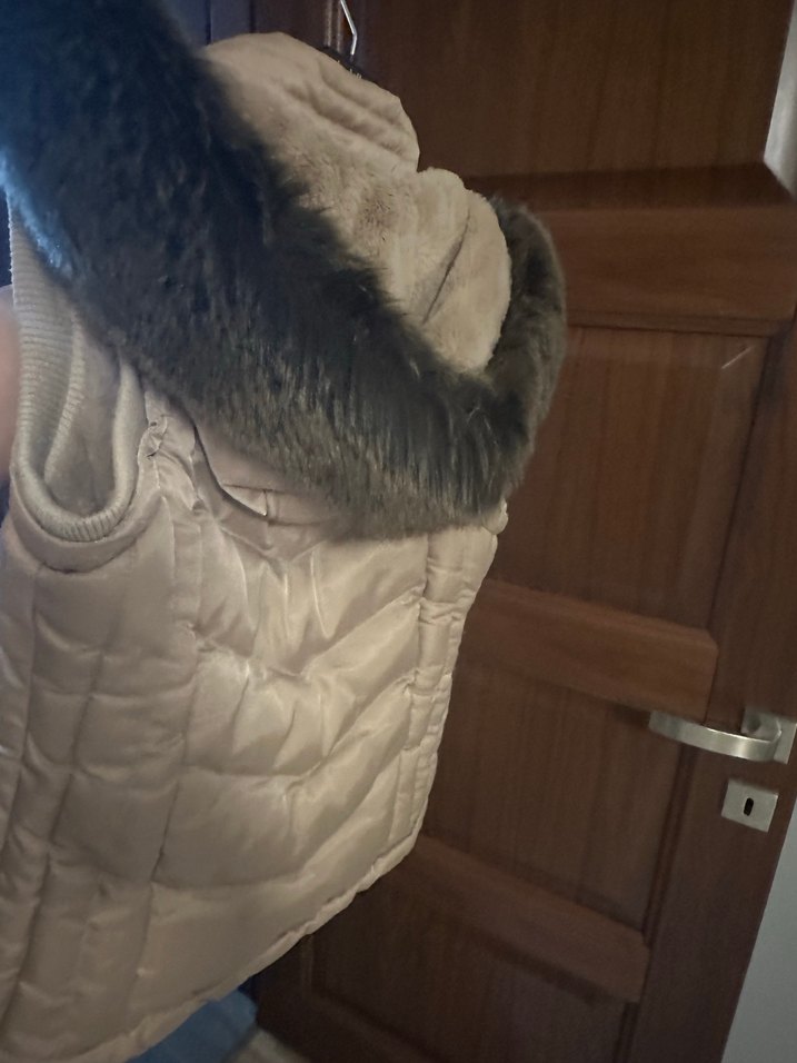 Bej Kürklü Kadın Yelek Mudo - Görsel 3