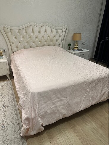 Elart inci islemeli yatak örtüsü