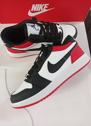 Nike Air Jordan Low