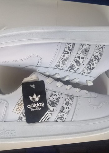44 Beden Adidas Neo Spor Ayakkabı