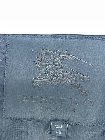 42 Beden mavi Renk Burberry Trenchcoat %70 İndirimli.