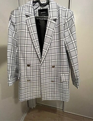Stradivarius kareli blazer S