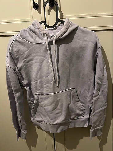 H&m lila sweatshirt
