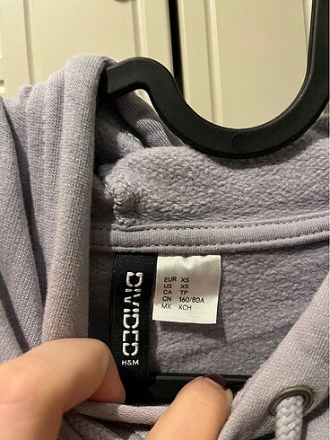 xs Beden H&m lila sweatshirt