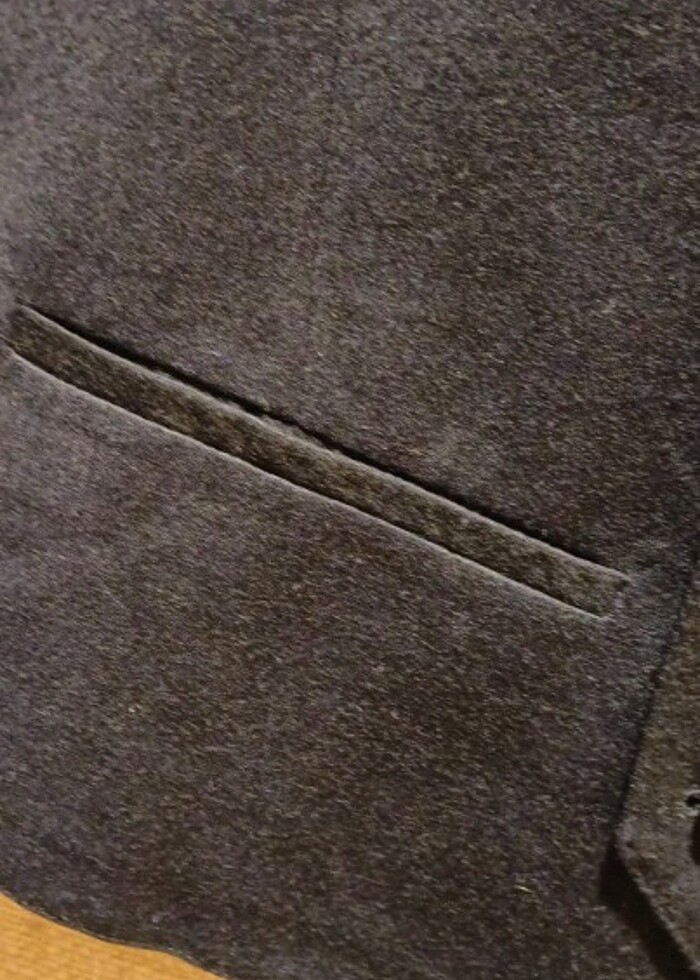 Cacharel yün yelek  İtalyan markası  - Görsel 3