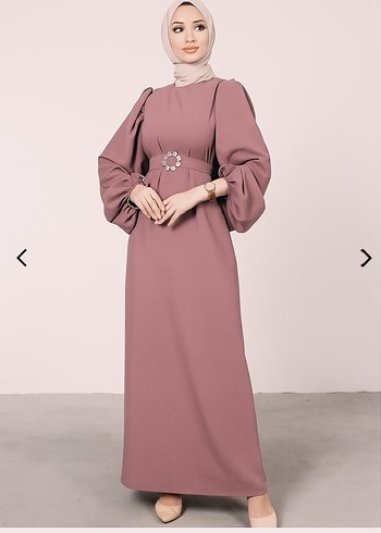 Pembe Kemerli Uzun Kol Elbise