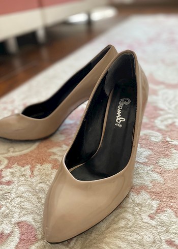 Bambi Bej Yılan Desenli Stiletto Topuklu Kadın Ayakkabı