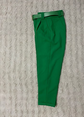 Yeşil Kemerli Kadın Kumaş Pantolon - Görsel 2