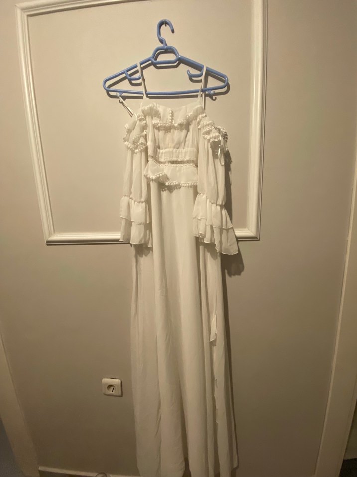 Beyaz Volanlı Bohem Uzun Elbise - Görsel 2