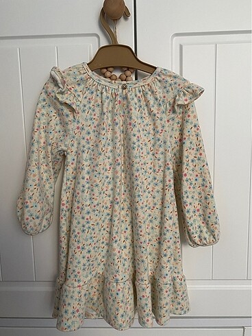 LC Waikiki Lc waikiki elbise 18-24 ay