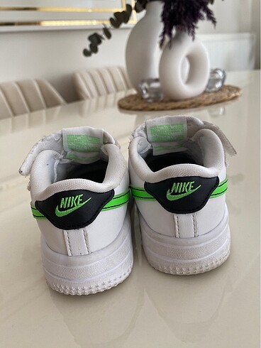 23 Beden Orjinal nike çocuk ayakkabısı