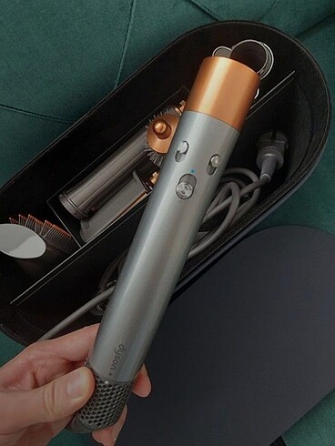 DYSON AİRWRAP SIFIR KAPALI KUTU