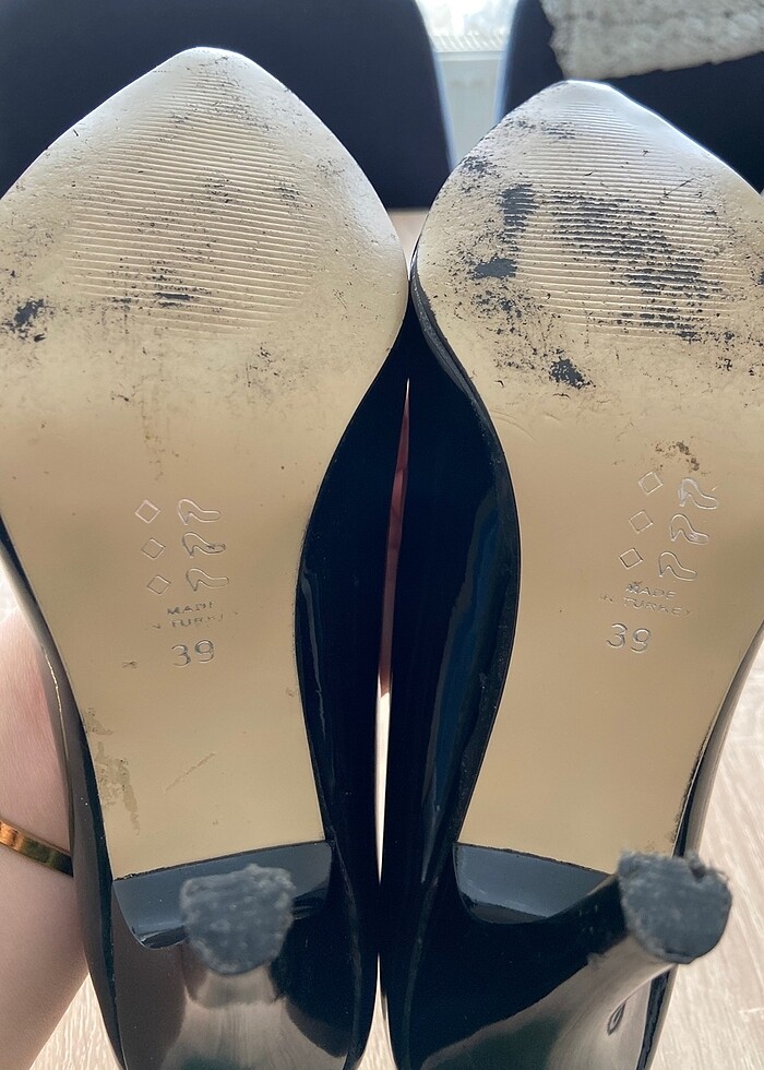 Topuklu ayakkabı - Görsel 3