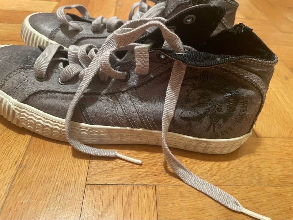 Diesel 36 numara orijinal ayakkabı - Görsel 2