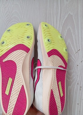 Nike çivili ayakkabı