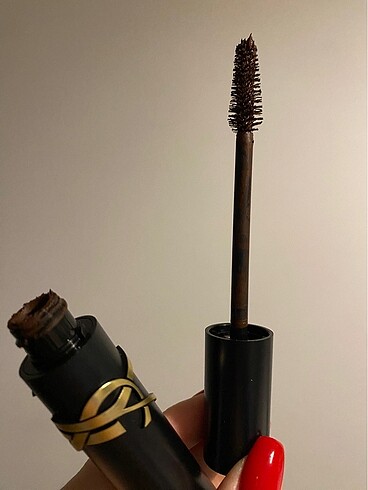  Beden YSL LASH CLASH BROWN