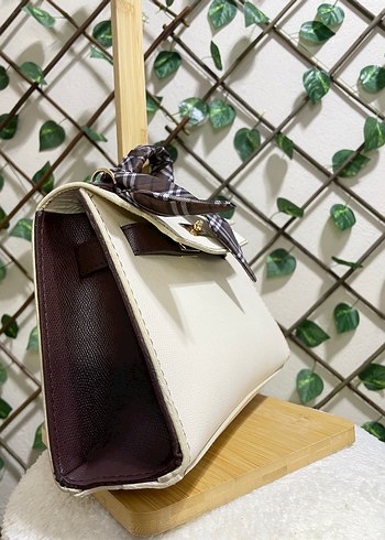 Bej Klasik Tokalı Kadın Çanta - Görsel 2