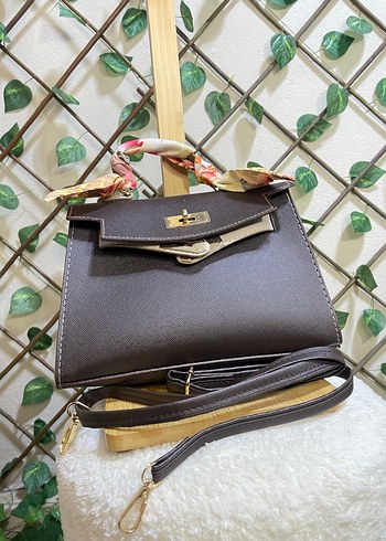 Klasik Modern Kahverengi Deri Kadın Çantası - Görsel 2