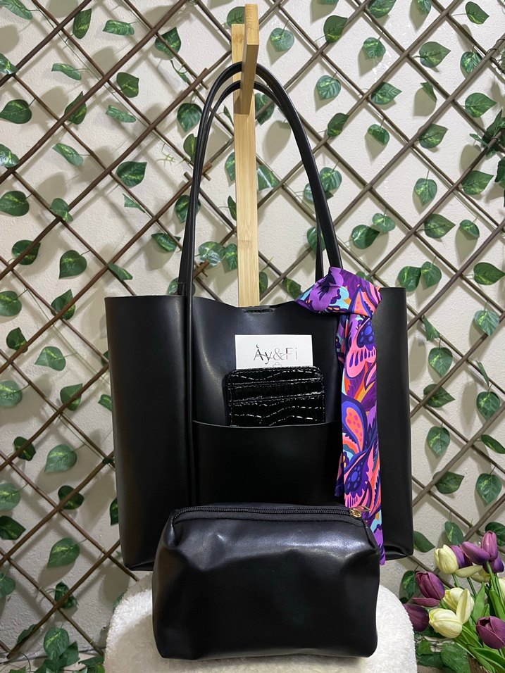 Siyah Deri Püsküllü Kadın Çanta - Görsel 4