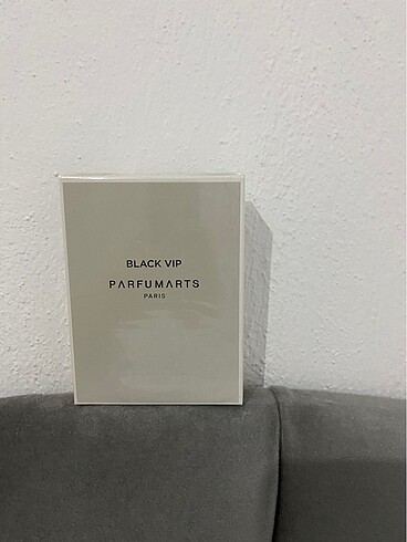 Black vip parfum arts