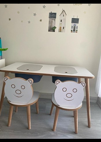Ahşap Etkinlik Masası ve Ayıcık Figürlü Beyaz Çocuk Sandalyesi