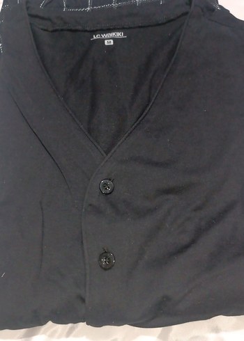 LC Waikiki Siyah V Yaka Düğmeli pijama - Görsel 5