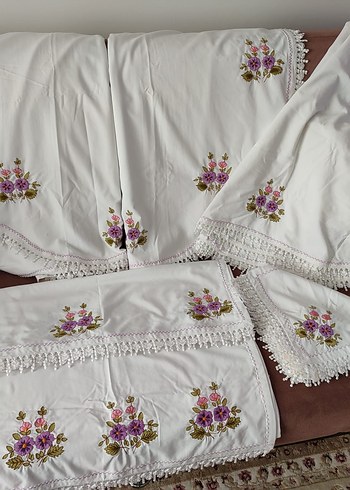 Nakışlı Beyaz Masa Örtüsü Seti - Görsel 2