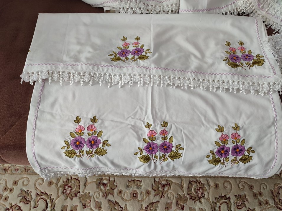 Nakışlı Beyaz Masa Örtüsü Seti - Görsel 3