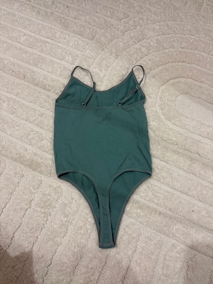 Yeşil İnce Askılı Kadın bodysuit - Görsel 2