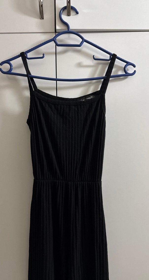 Kadın Siyah Pilili Uzun Tulum - Görsel 3