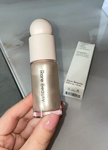 RARE beauty highliter ?