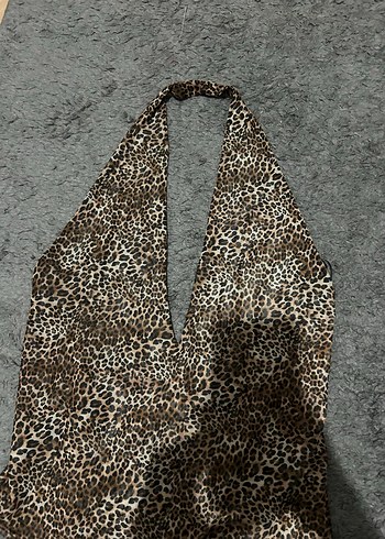 boyundan geçirmeli body