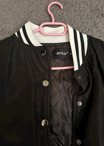 Siyah Düğmeli Kadın Spor Ceket - Görsel 3