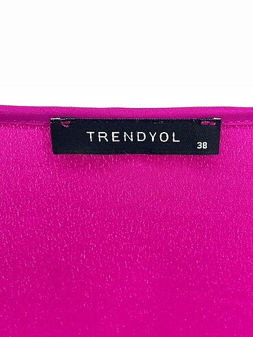 38 Beden çeşitli Renk Trendyol & Milla Mini Elbise %70 İndirimli.