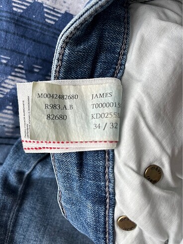 34 Beden Mavi Jeans