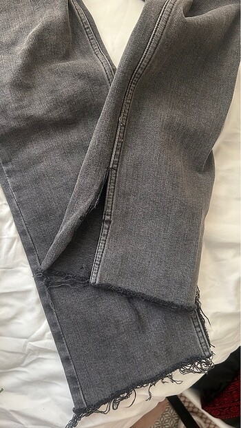 36 Beden Milla Yuksek bel yırtmaçlı jeans