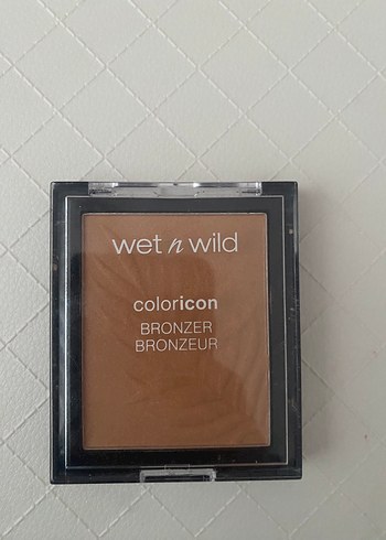 Wet n wild