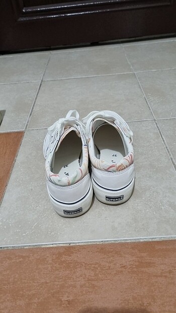 37 Beden Superga kadın ayakkabı