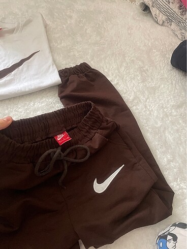 s Beden Nike eşofman takımı