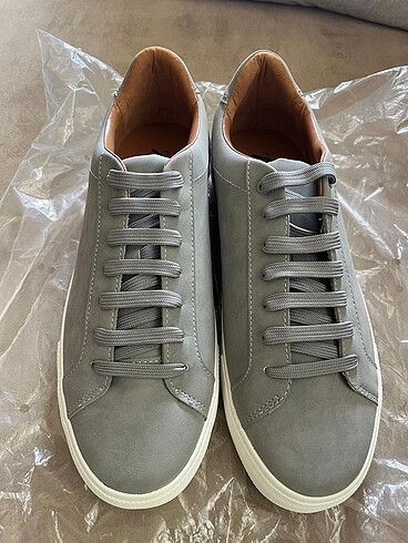 Zara Erkek Gri Sneakers
