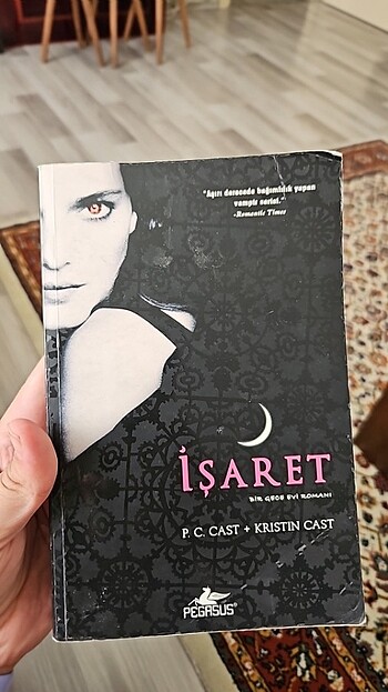 Gece evi sErisi 1.kitap İŞARET