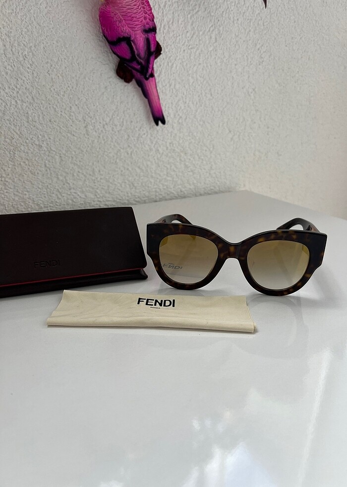 #Fendi #güneş #gözlüğü - Görsel 3