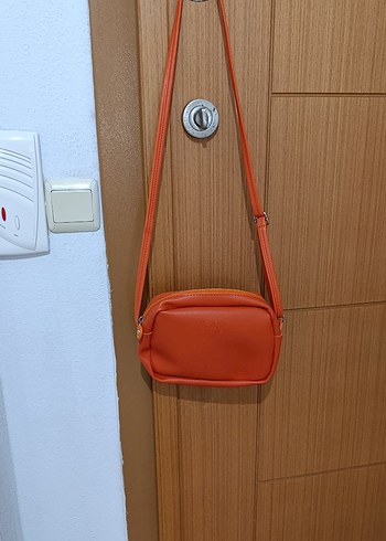Turuncu Kadın Deri Çapraz Çanta